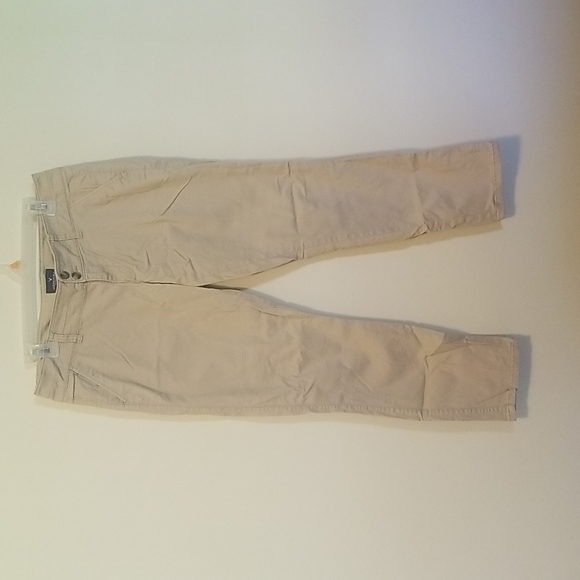 American Eagle Outfitters Pants - American Eagle Skinny Khakis - Size 6